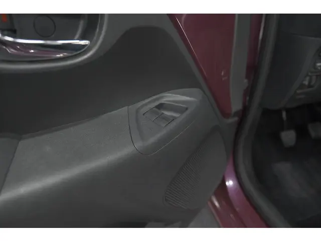 Peugeot 108 1.0 e-VTi Première 2014 Benzine 23