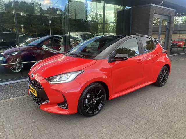 Toyota Yaris 1.5 Hybrid Executive 2023 Hybride Benzine