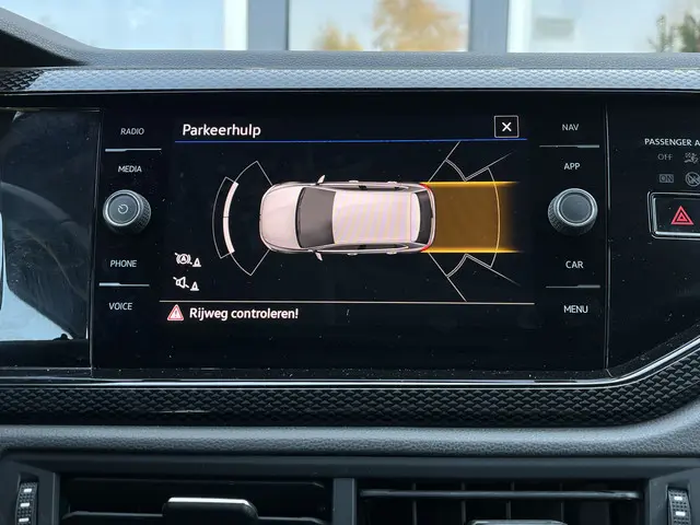 Volkswagen Polo 1.0 TSI Go 2022 Benzine 31