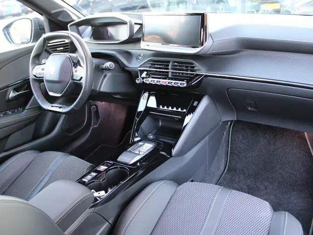 Peugeot e-208 EV GT 51 kWh 2024 Elektrisch 3