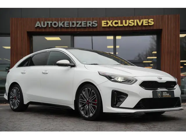 Kia ProCeed