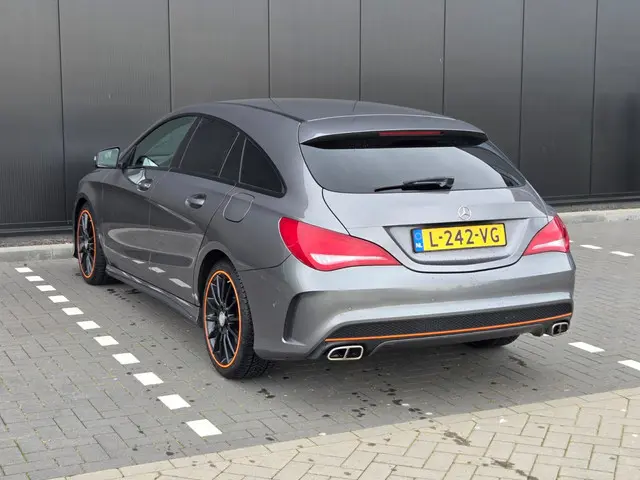 Mercedes-Benz CLA Shooting Brake 200 d 2015 Diesel 6