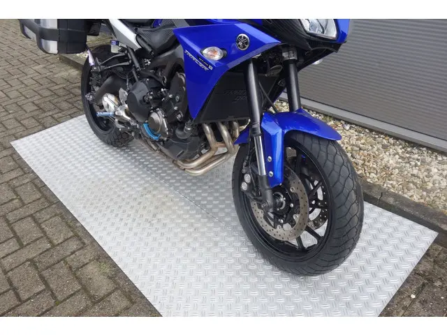 Yamaha TRACER 900 ABS 2017 Benzine 6