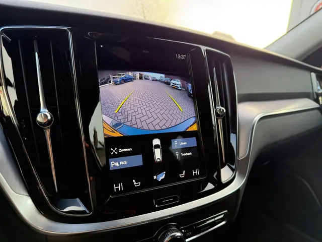 Volvo V60 2.0 T4 Inscription RIJKLAARPRIJS! 2020 Benzine 18