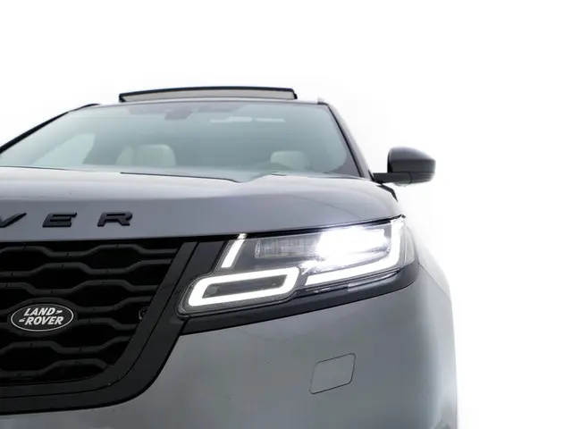 Land Rover Range Rover Velar 3.0 V6 AWD HSE 2017 Diesel 33