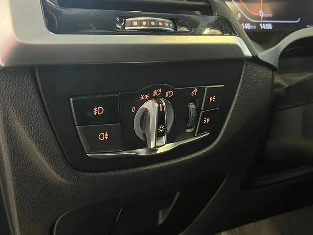 BMW X4 XDrive30i|PANO|HUD|INRUIL MOGELIJK| 2020 Benzine 30