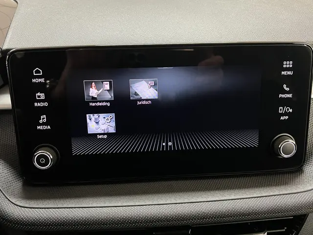 Škoda Fabia 1.0 TSI Selection 116 PK DSG 2024 Benzine 30