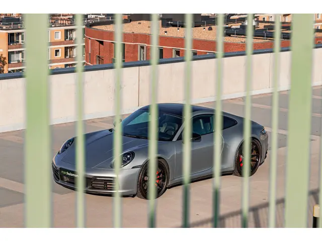 Porsche 911 3.0 Carrera 4S 2021 Benzine 20