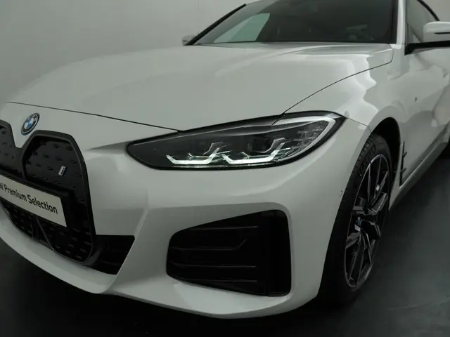 BMW i4 eDrive40 High Executive 84 kWh 2024 Elektrisch 26