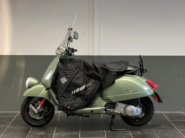 Vespa GTV 300 Sei Giorni LE 2018 Benzine 10