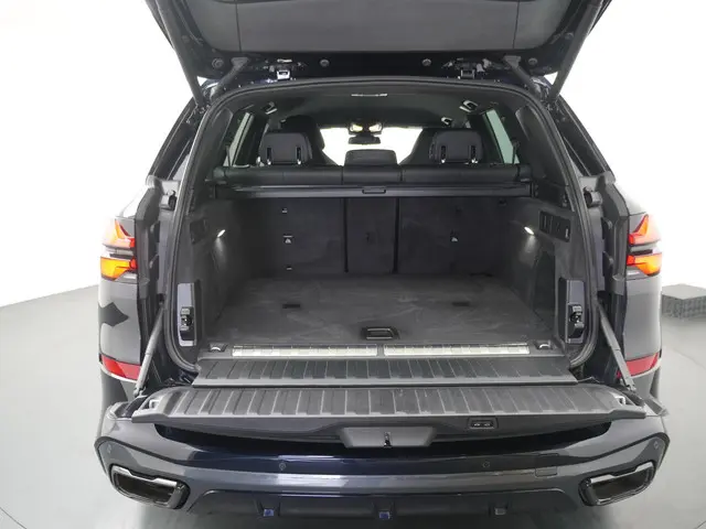 BMW X5 xDrive50e Launch Edition 2023 Hybride Benzine 22