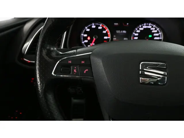 SEAT Leon ST 1.4 EcoTSI 150pk FR DSG 2017 Benzine 21