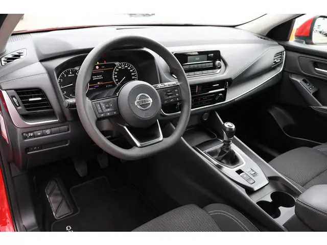 Nissan QASHQAI 1.3 MHEV 2022 Hybride Benzine 4