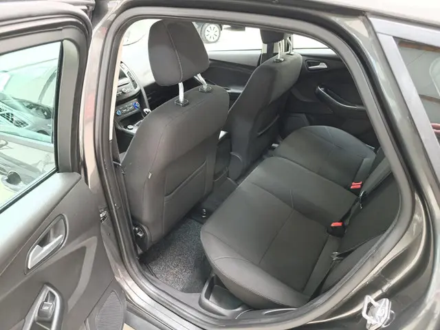 Ford Focus 1.0 Trend 2017 Benzine 22