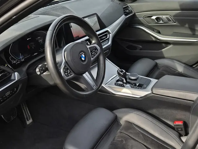 BMW 3 Serie Touring 330e xDrive 2021 Hybride Benzine 4