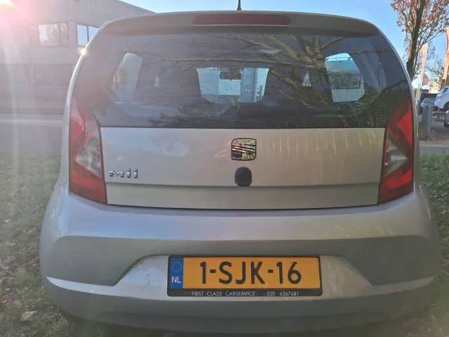 SEAT Mii 1.0 Style | Automaat | Zonnedak! 2013 Benzine 26