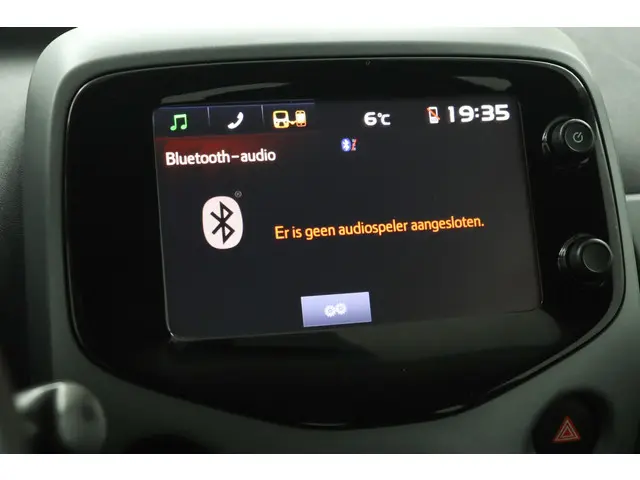 Toyota Aygo 1.0 VVT-i x-play 2019 Benzine 49