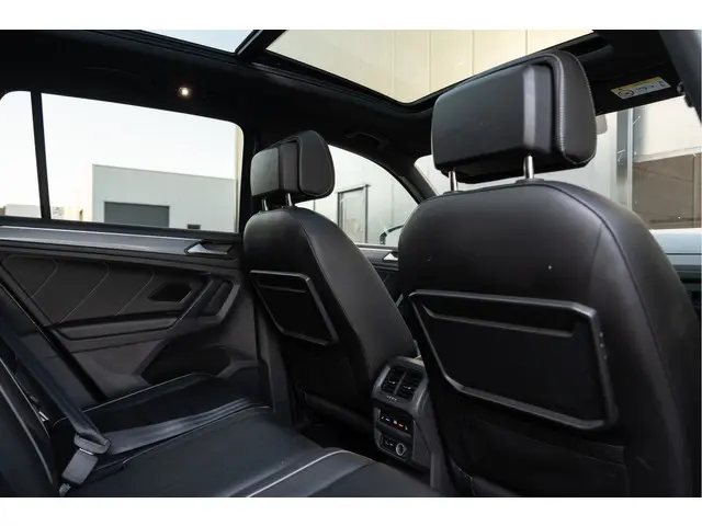 Volkswagen Tiguan 2.0 TSI 4Motion | 3X R-Line 2019 Benzine 13