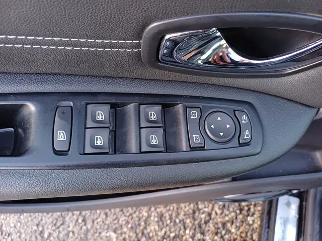 Renault Grand Scénic 1.5 dCi Bose 2014 Diesel 24