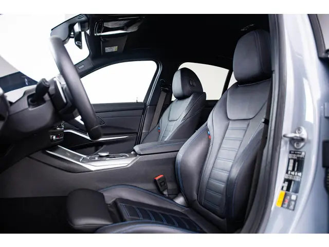 BMW 3 Serie 330e 2025 Hybride Benzine 4