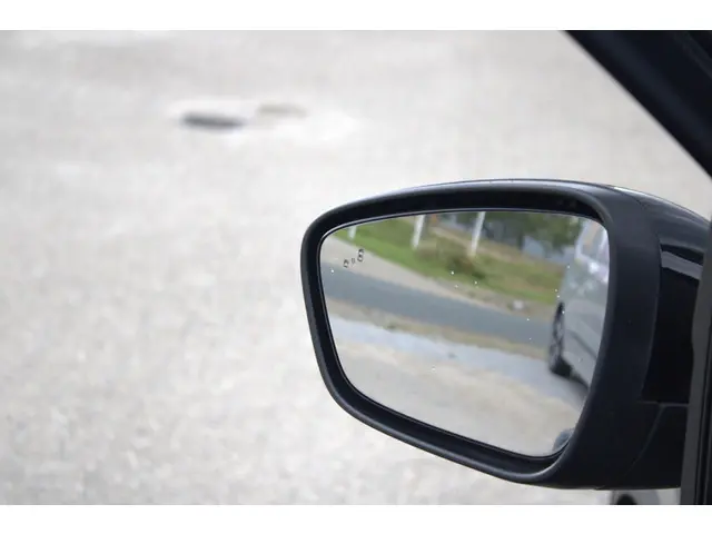 Ford Kuga 2.5 FHEV Titanium 2023 Hybride Benzine 9