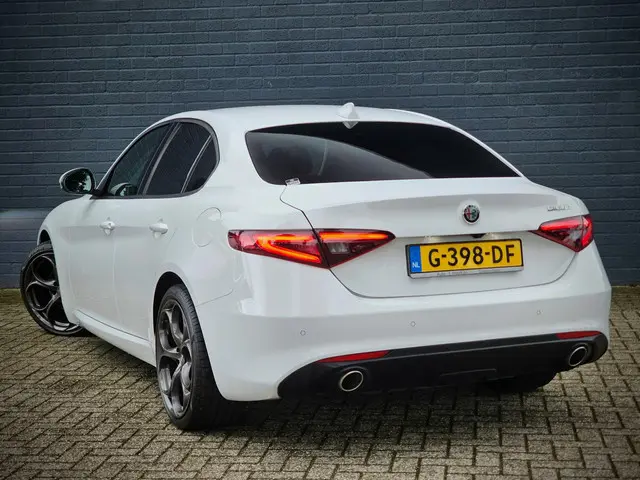 Alfa Romeo Giulia 2.2 JTDm Super 2019 Diesel 2