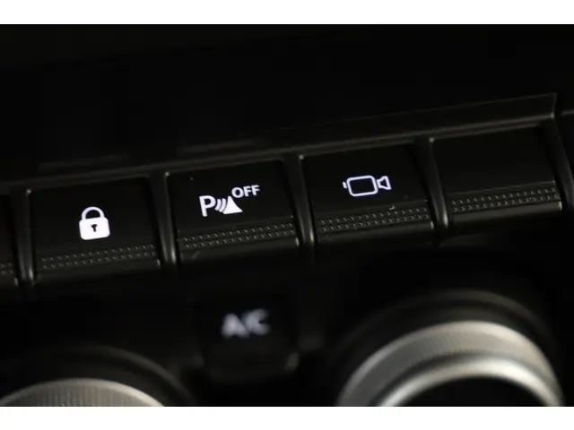 Dacia Duster 1.3 TCe 150 Journey EDC 2023 Benzine 15