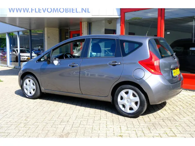 Nissan Note 1.2 Acenta 5-drs Airco|Cruise 2015 Benzine 22
