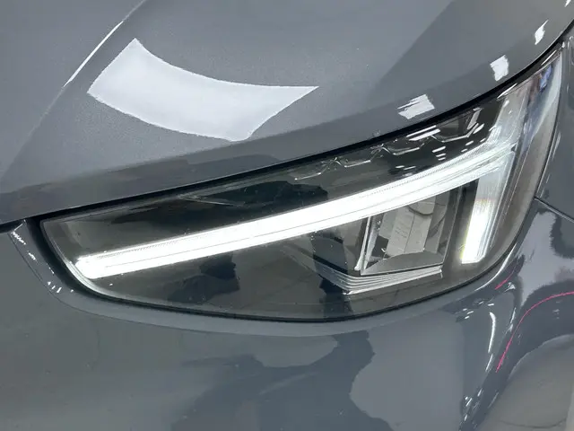 Volvo C40 Recharge Plus 69 kWh 2024 Elektrisch 23