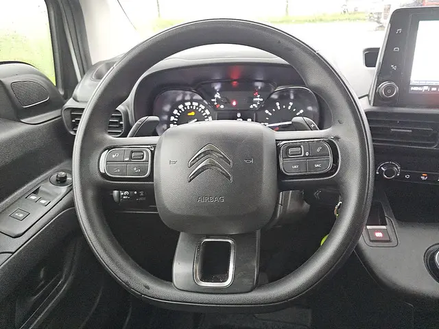 Citroën Berlingo 1.2 2021 Benzine 10