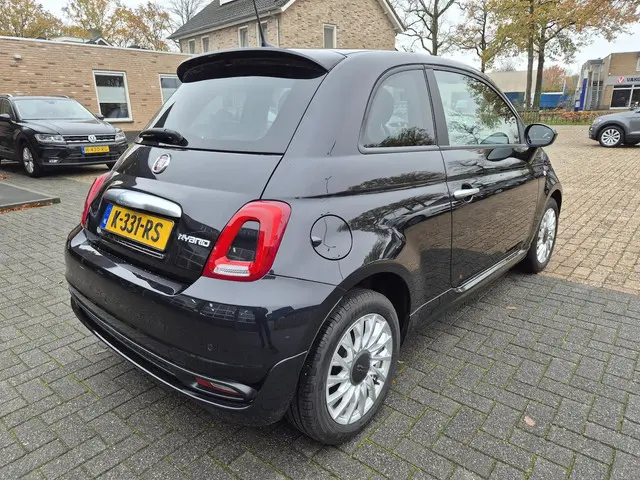 Fiat 500 1.0 Hybrid Rockstar 2021 Hybride Benzine 8
