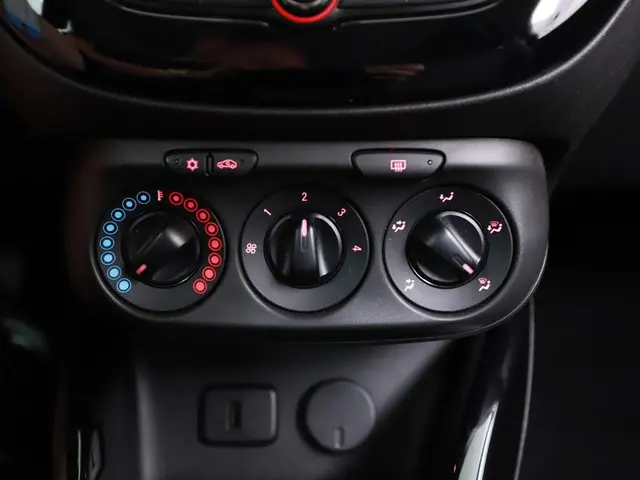 Opel ADAM 1.0 Turbo Jam Favourite 2017 Benzine 12