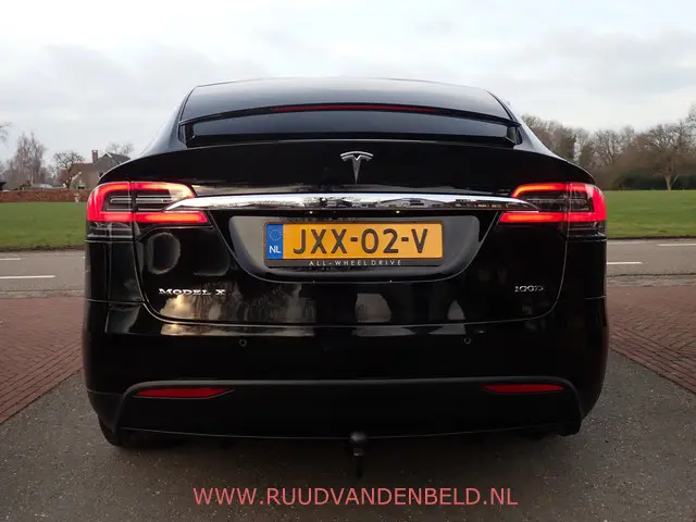 Tesla Model X 100D 7P 2017 Elektrisch 24