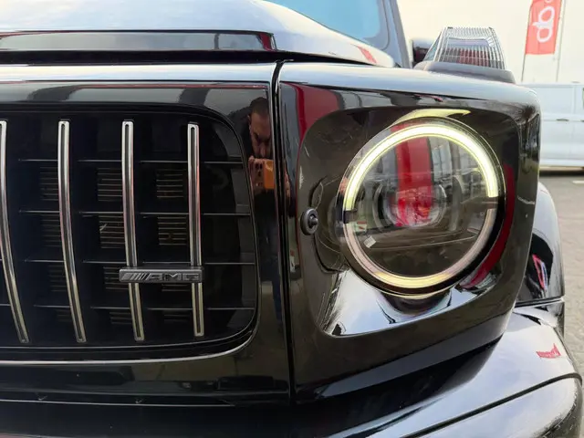 Mercedes-Benz G-Klasse 63 2023 Benzine 9