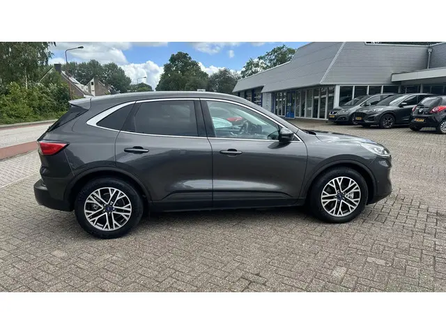 Ford Kuga 2.5 PHEV Titanium 2021 Hybride Benzine 6