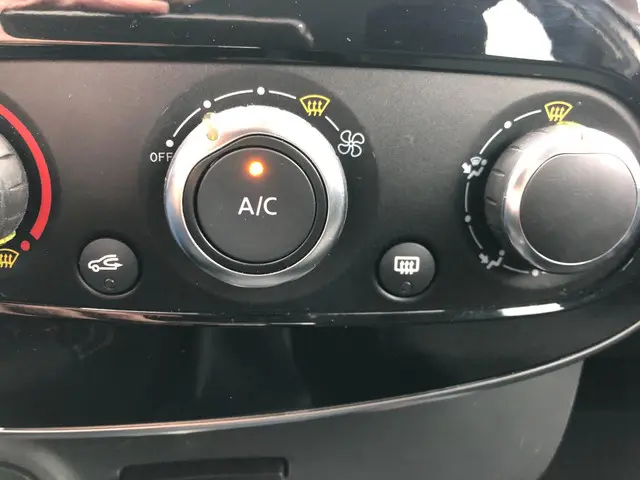 Renault Clio Estate 0.9 TCe Zen 2020 Benzine 28