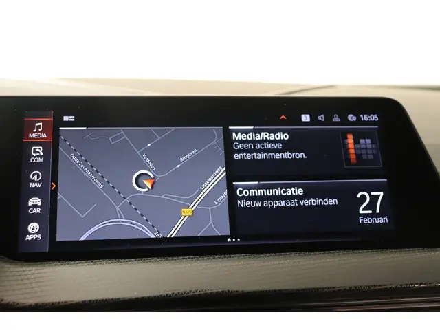 BMW 1 Serie 118i Business Edition Plus 2022 Benzine 10