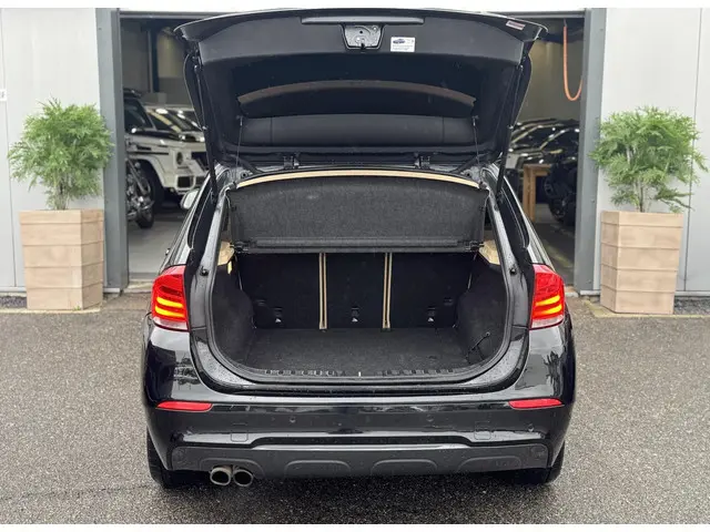 BMW X1 xDrive28i High Executive 2014 Benzine 19
