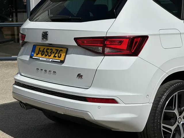 SEAT Ateca 1.4 TSI FR Xcellence 2018 Benzine 41