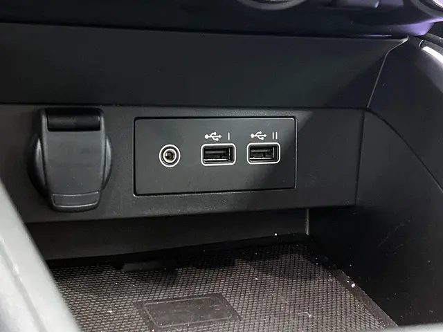 Renault Clio 1.0 TCe 90 GPF techno 2025 Benzine 27