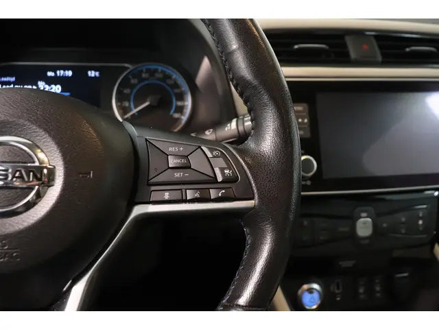 Nissan Leaf N-Connecta 40 kWh 2020 Elektrisch 22