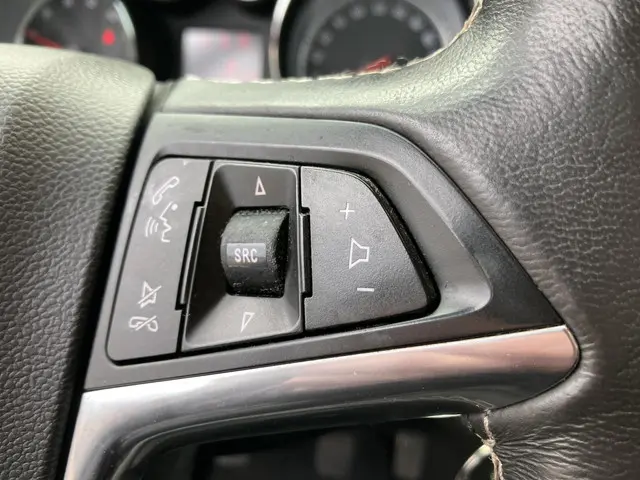 Opel Mokka 1.6 Edition 2013 Benzine 24