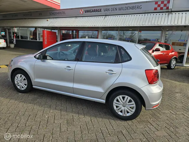 Volkswagen Polo 1.0 2015 Benzine 2