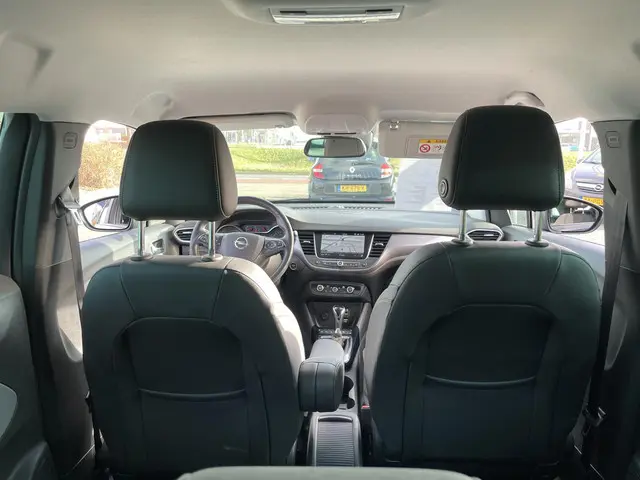 Opel Crossland X 1.2 Turbo Innovation 2019 Benzine 12
