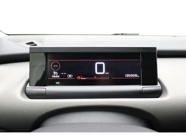 Citroën C4 Cactus 1.2 PureTech Business 2019 Benzine 26