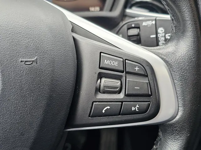 BMW X1 sDrive18i 2018 Benzine 16