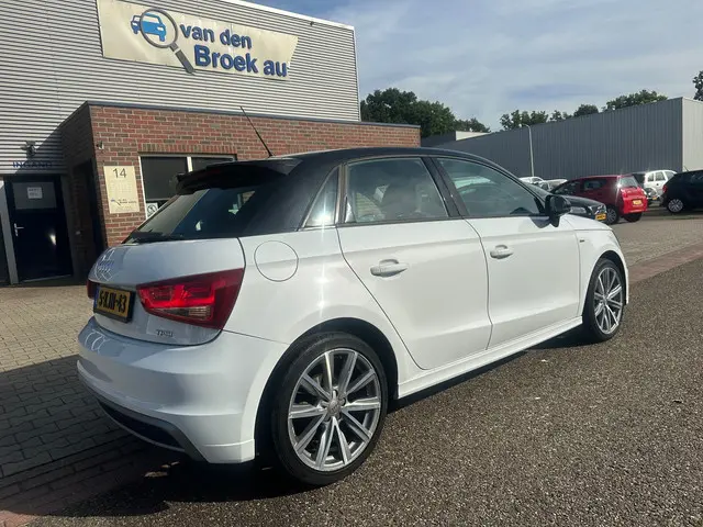Audi A1 Sportback 1.2 TFSI Admired 2013 Benzine 28
