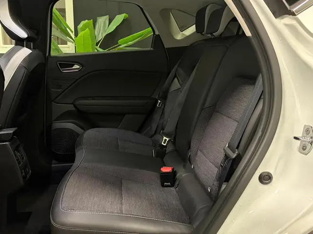 Renault Captur 1.3 TCe Automaat 2020 Benzine 13