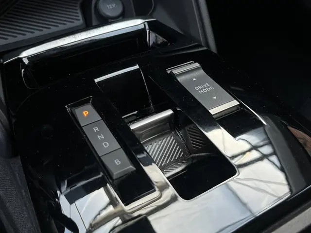 Citroën ë-C4 Feel Pack 50 kWh 2022 Elektrisch 18