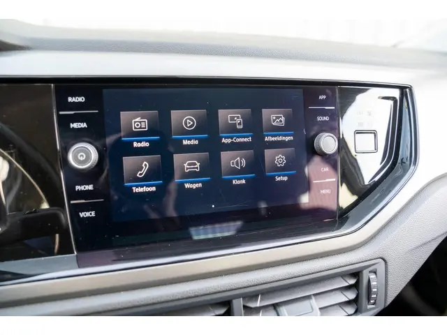 Volkswagen Polo 1.0 TSI Comfortline 2019 Benzine 47